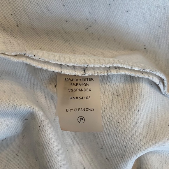 LIKE NEW! Ivanka Trump Dress Black and White Size 2 - Picture 7 of 8